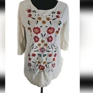 Floral Embroidered Women's Blouse